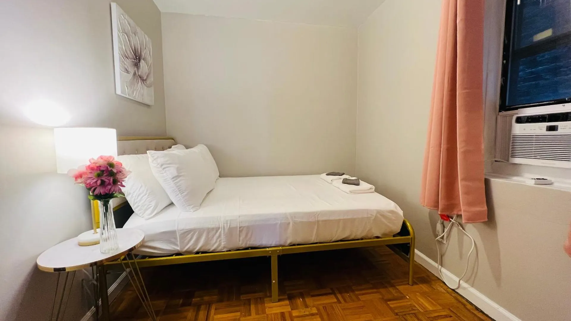 아파트 The New Yorker Hotel Westside